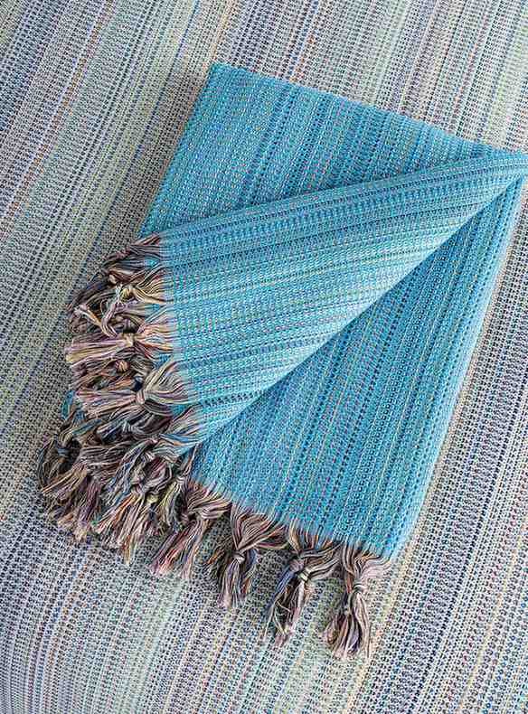 ALA KING SIZE BLANKET Turquoise folded