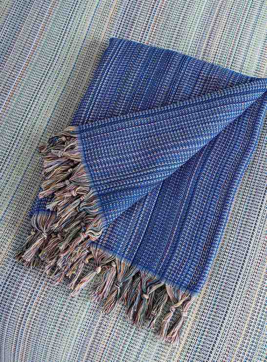 ALA KING SIZE BLANKET dark blue folded