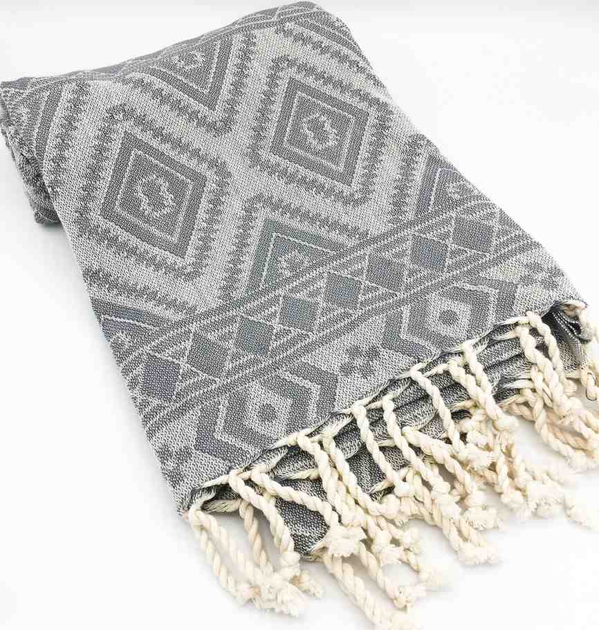 Hand-Finished Tassels of Mexican Blanket – Stylish Boho Vibe