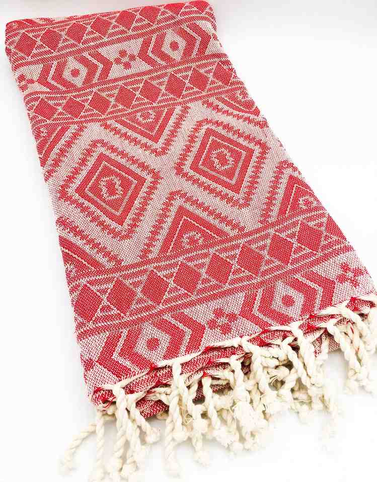 Kalkedon Mexican Red Blanket in Outdoor Setting – Perfect for Beach and Travel